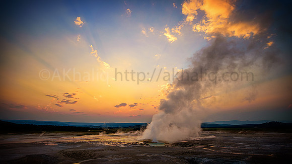 Spasm geyser sunset